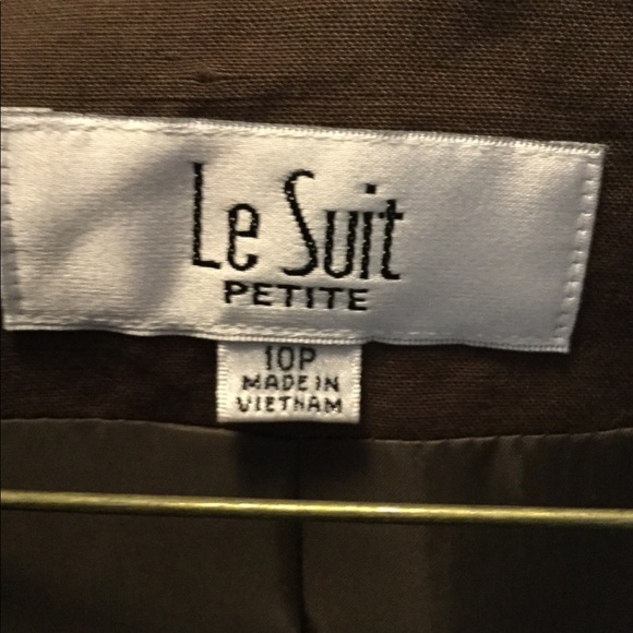 Three piece suit - Picture 3 of 3